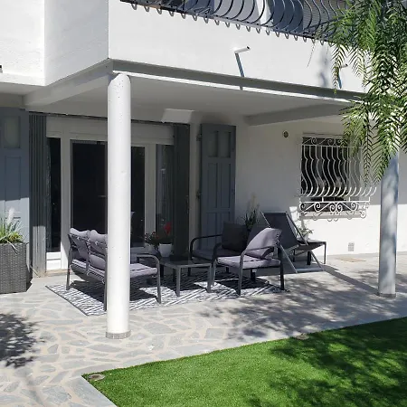Ferienwohnung Port Frejus T2 58M2 Climatise Avec Terrasse, Parki Exterior foto