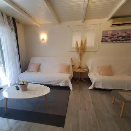 Ferienwohnung Port Frejus T2 58M2 Climatise Avec Terrasse, Parki Exterior foto