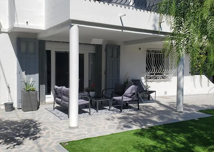 Port Frejus T2 58M2 Climatise Avec Terrasse, Parki
