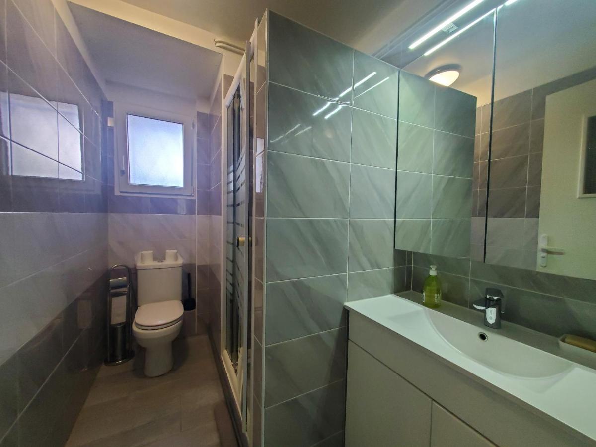 Port T2 58m2 Climatise Avec Terrasse, Parki *