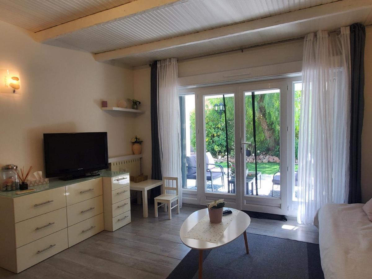 Port T2 58m2 Climatise Avec Terrasse, Parki * Frejus