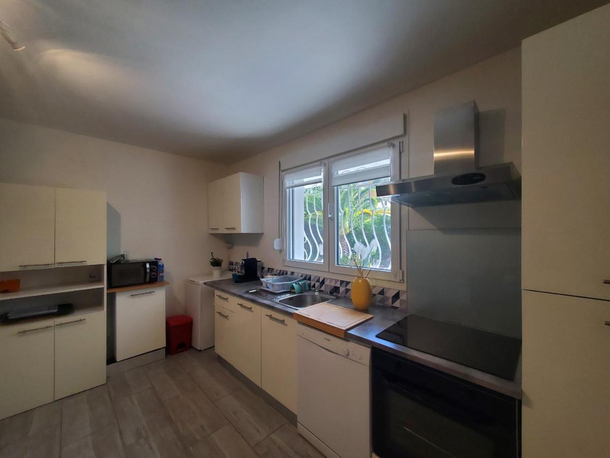 Port T2 58m2 Climatise Avec Terrasse, Parki Apartment *